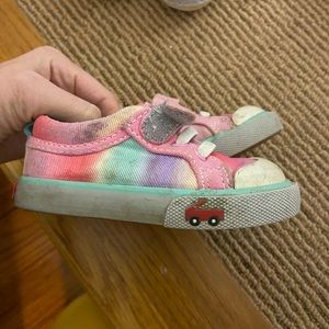 Toddler girls sneaker size 4 by see Kai run